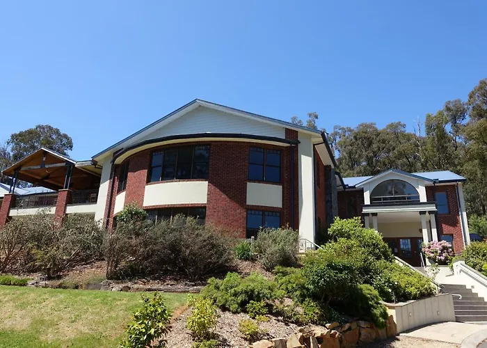 3 star hotels Elkanah Lodge And Conference Centre