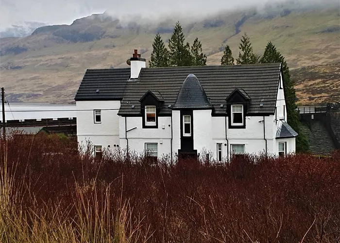 Loch Arklet House