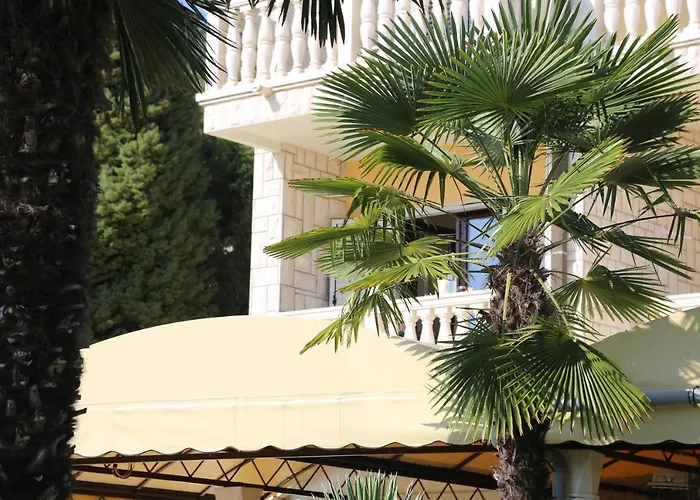 Villa Ana
