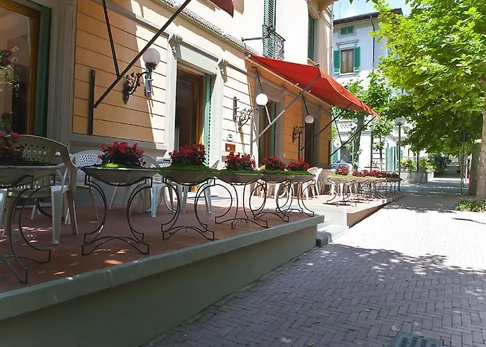 Hotel Maestoso
