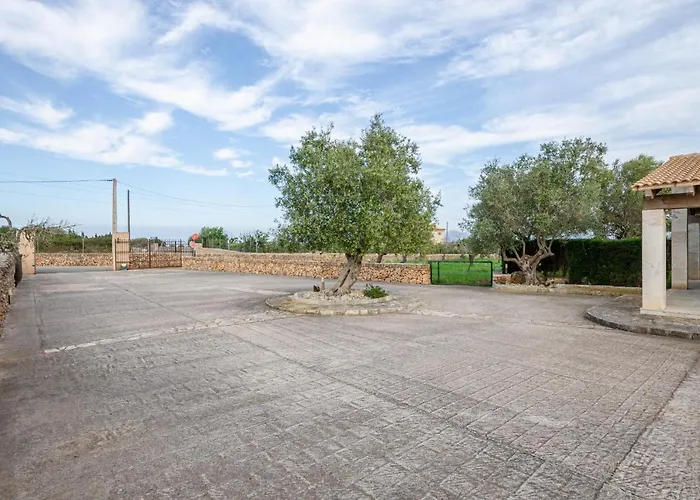 Yourhouse Can Cuixa Villa