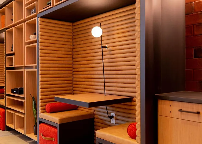 Whyhotel By Placemakr, Union Market