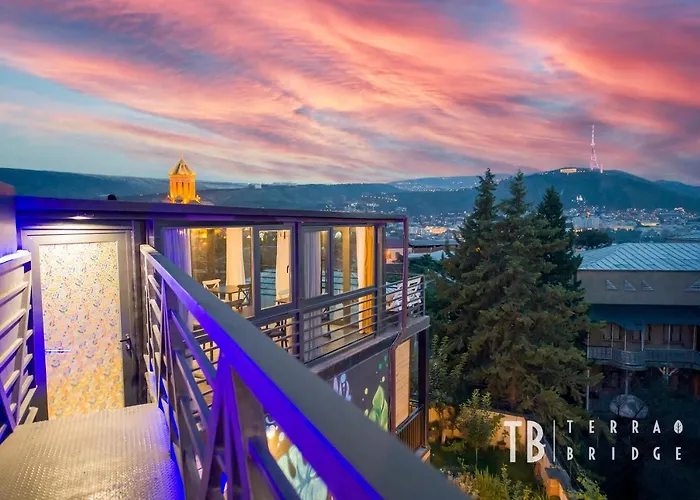 B&B: Terra Bridge