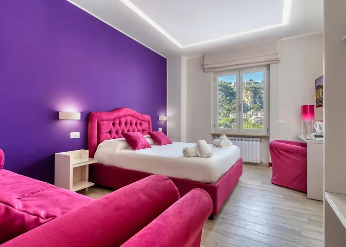 Tiffany Suites