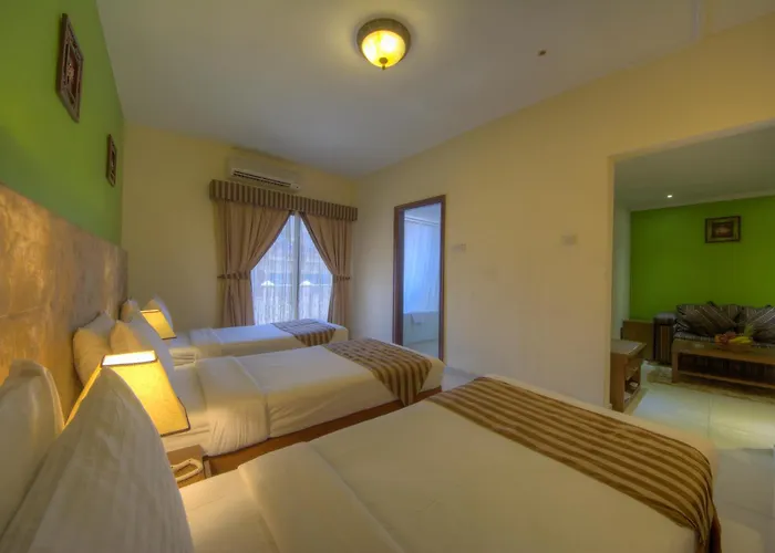 Hyde Park Hotel