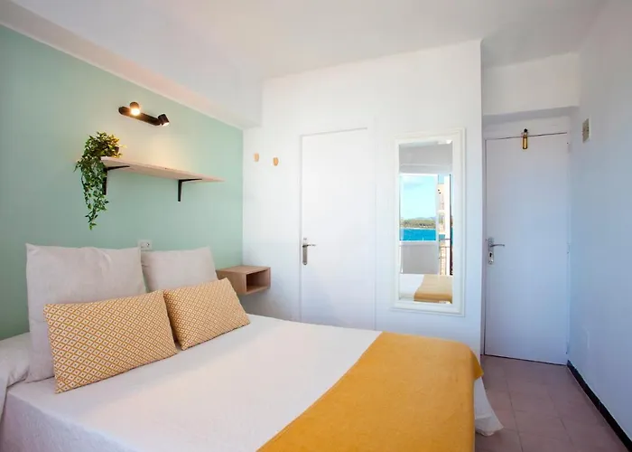 Pinomar (Adults Only)