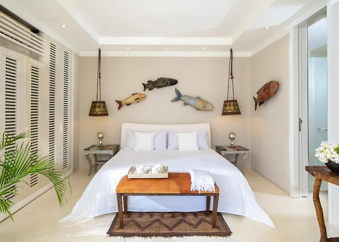 Hotel sulla spiaggia: Billionaire Beachfront Apartments
