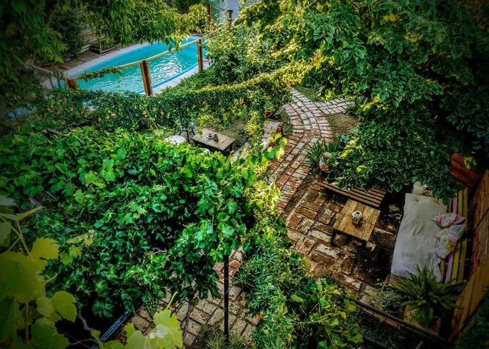 Amukan Guest House