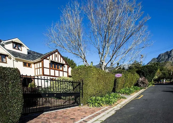 Knightsbury Guest House