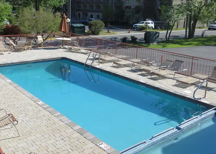 Cheap hotel: Mountain House Inn Downtown