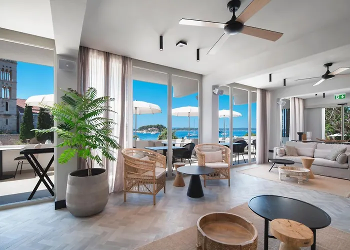 Beach Bay Hvar Hotel