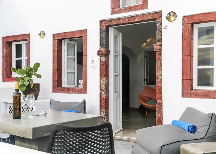 Villa: White Pearl Villas
