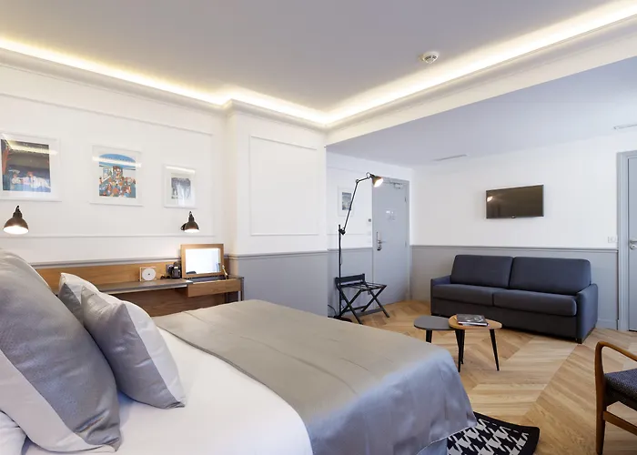 Luxury hotel only: Hotel Petit Lafayette