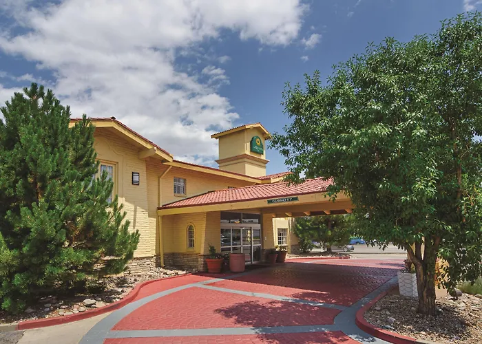 Hotel near College: La Quinta Inn By Wyndham Denver Cherry Creek