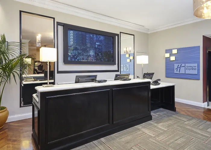 Hyatt Centric Chicago Magnificent Mile