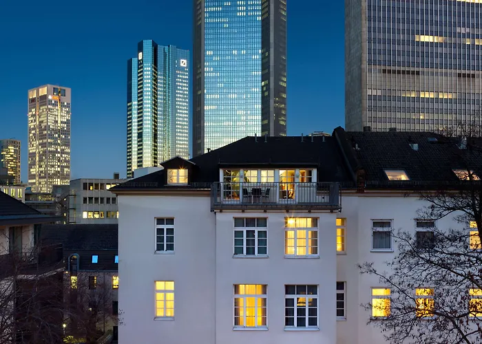 Savigny Frankfurt City