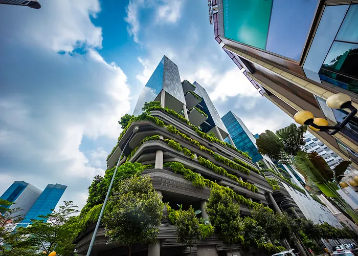 Hotel near College: Parkroyal Collection Pickering, Singapore