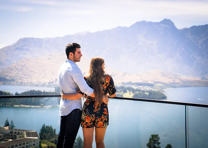 Romantic hotels Kamana Lakehouse