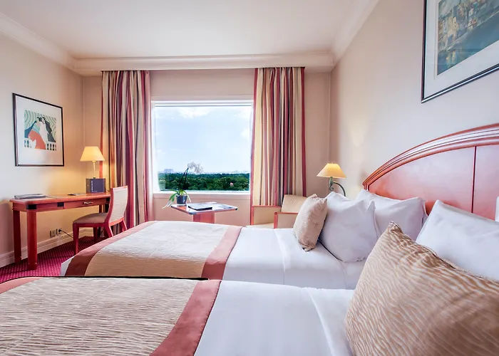 Golf hotel: Pullman Bucharest World Trade Center