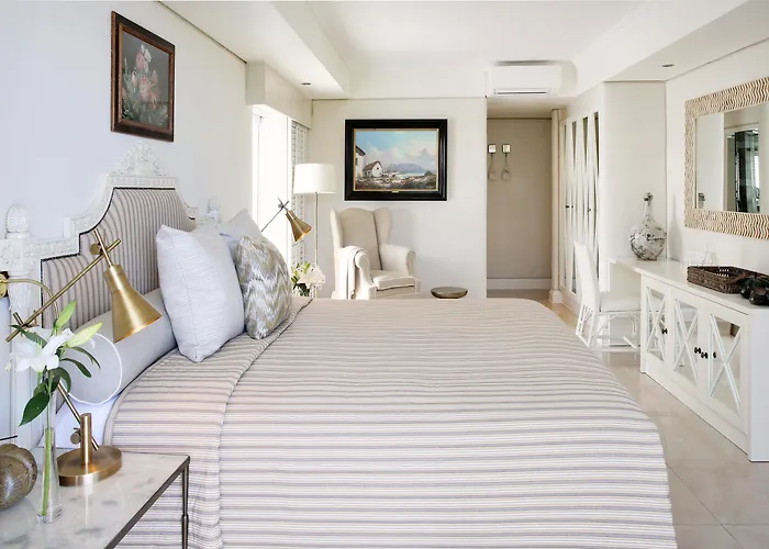 Luxury hotel only: Twelve Apostles Hotel & Spa