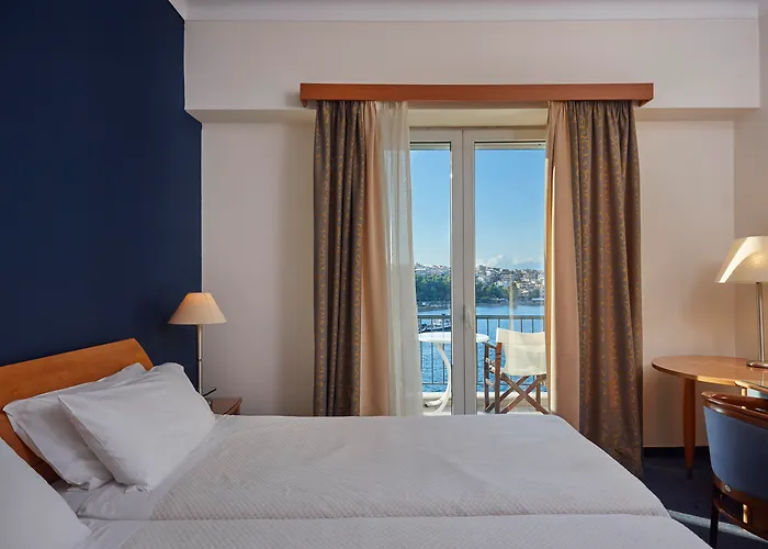 Lucy Hotel