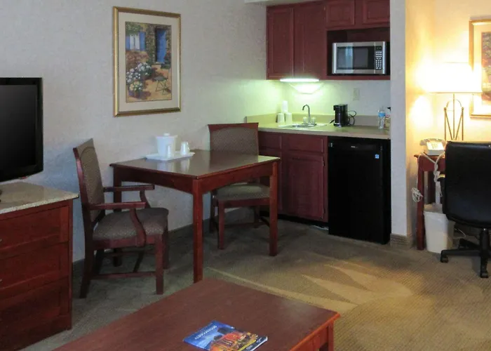 Quality Inn & Suites Albuquerque Midtown - University Area
