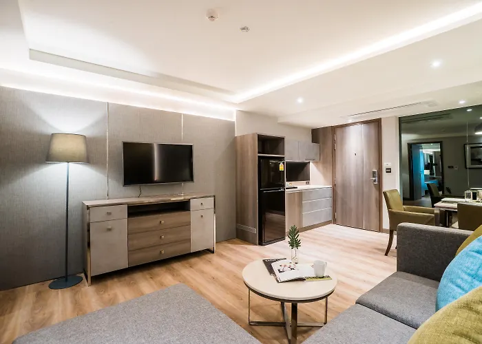 Luxury hotel only: Citrus Suites Sukhumvit 6 By Compass Hospitality