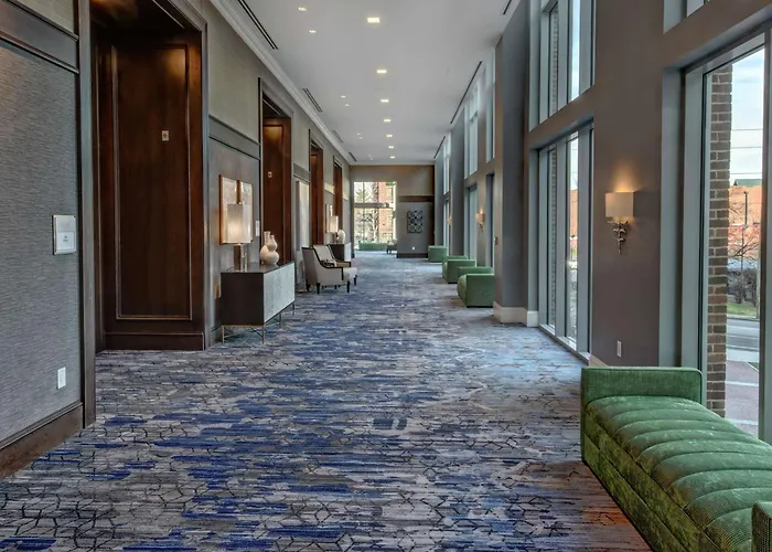Hilton Green Hills