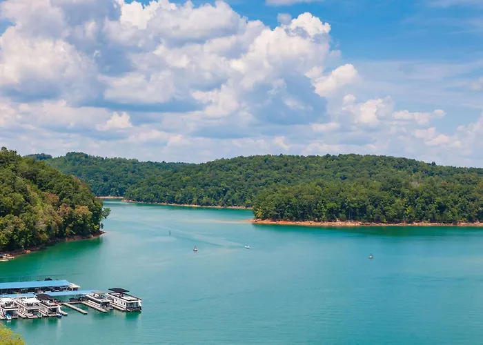 Super 8 By Wyndham Knoxville North/Powell