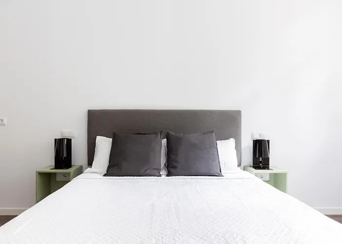 Ronda9 Central Suites