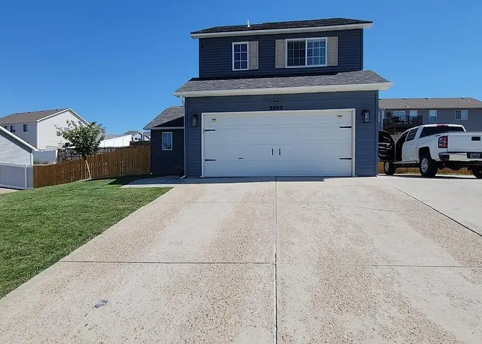 3 Bed 2.5 Bath Smart Home With Rv Parking