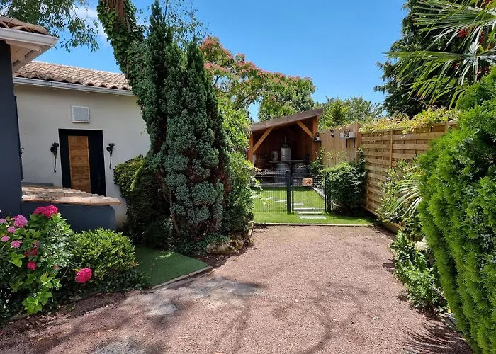 Le Clos des Romarins