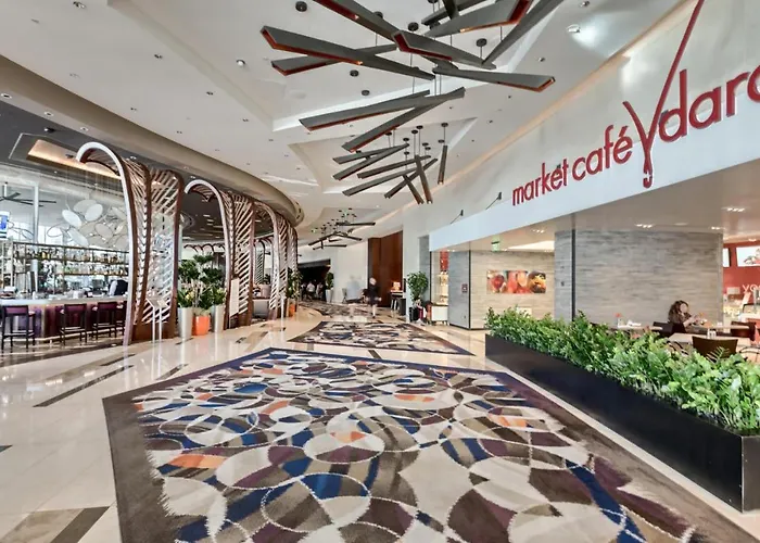 Vdara Studio Suite 011 Pool View Free Valet Parking