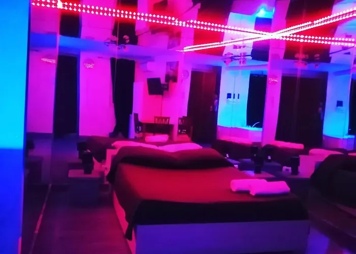 Hotel Jacuzzi: Diamond Rooms