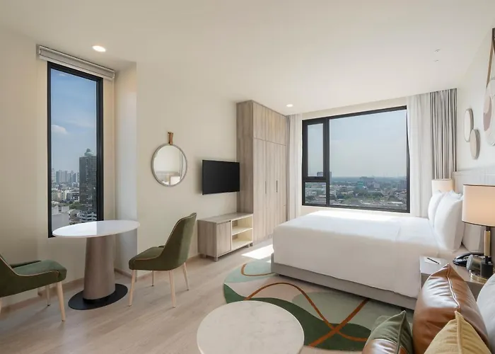 Pet Friendly hotel: Staybridge Suites Bangkok Sukhumvit By Ihg