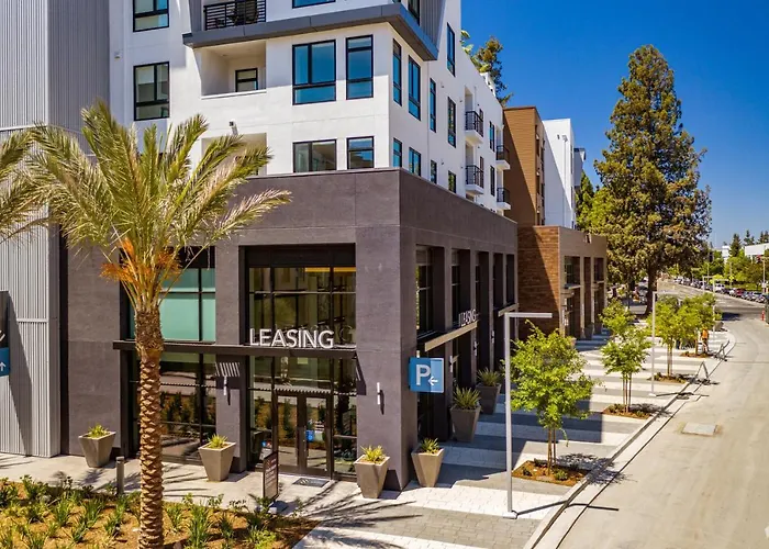 Savoy Sunnyvale