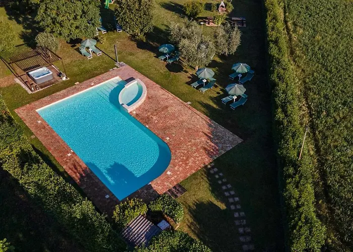 La Romantica Pool And Garden House