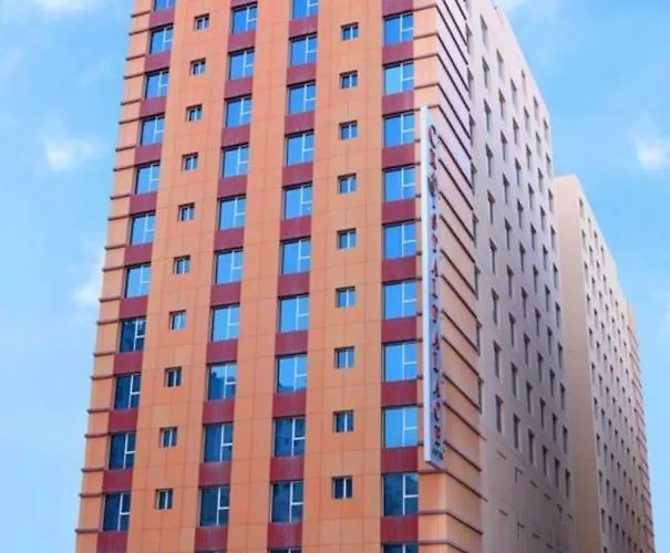 Hotel nahe College: Crystal Palace Hotel