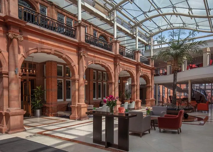  Crown London , Cricklewood North West London, Worldhotels Distinctive