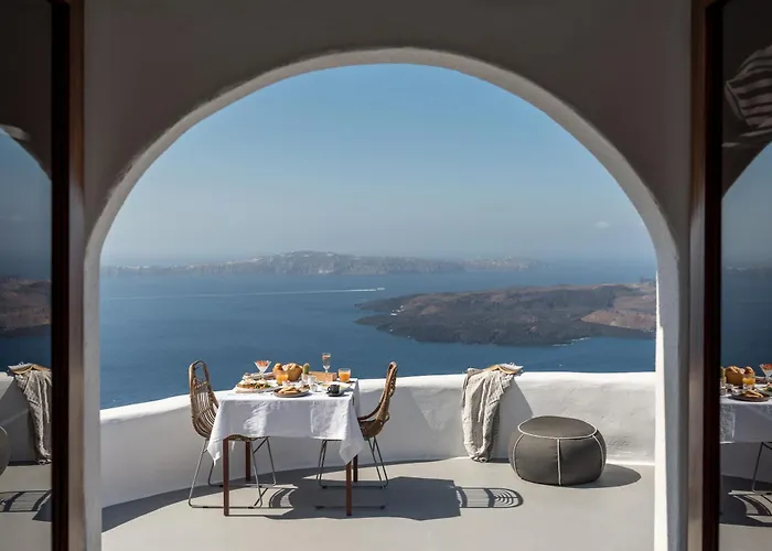 3 star hotel: Cocoon Suites (Adults Only)