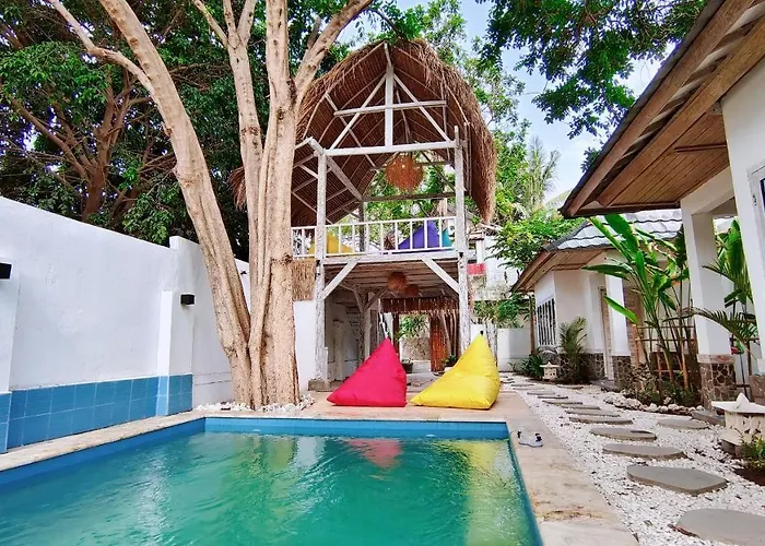 Cheap hotels Panda Home