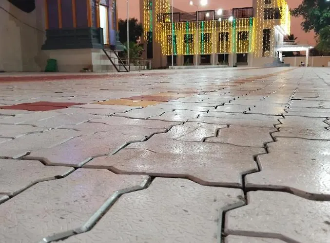 Vijay Balaji Mahal A/C