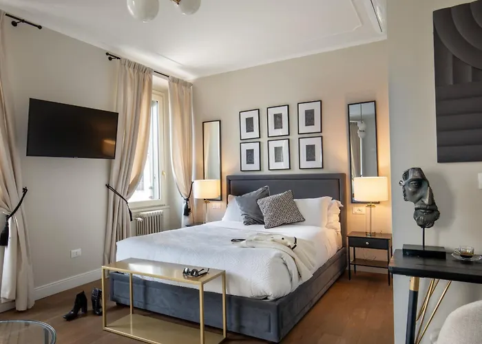 Daplace - Corso Monforte Suites