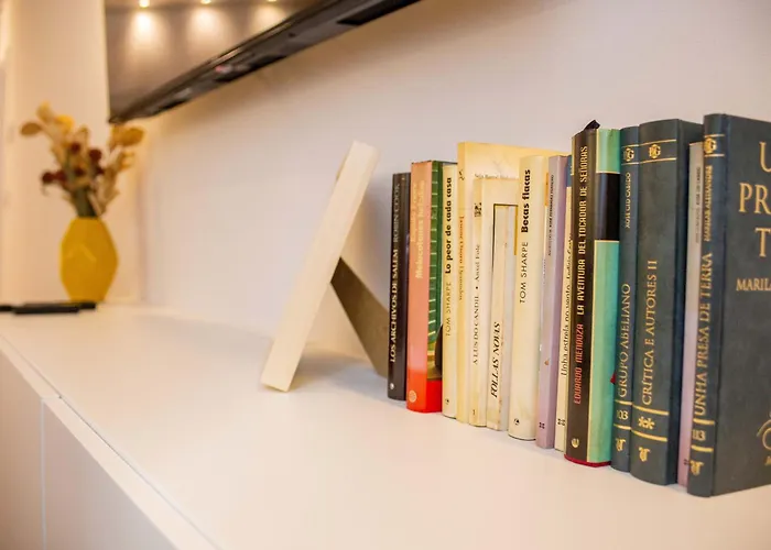 Apartamento: A Casa Das Letras