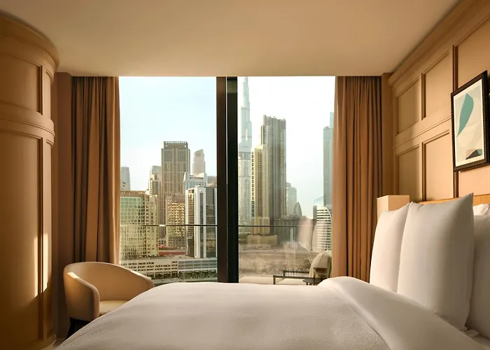 Lana - Dorchester Collection