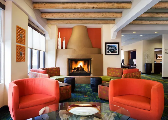 Family Hotel: The Querque Hotel