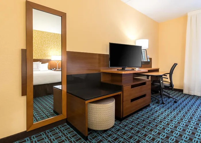 Fairfield Inn & Suites By Marriott Asheville Tunnel Road