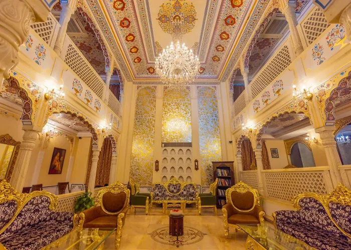 4 star hotel: Welcomheritage Traditional Haveli