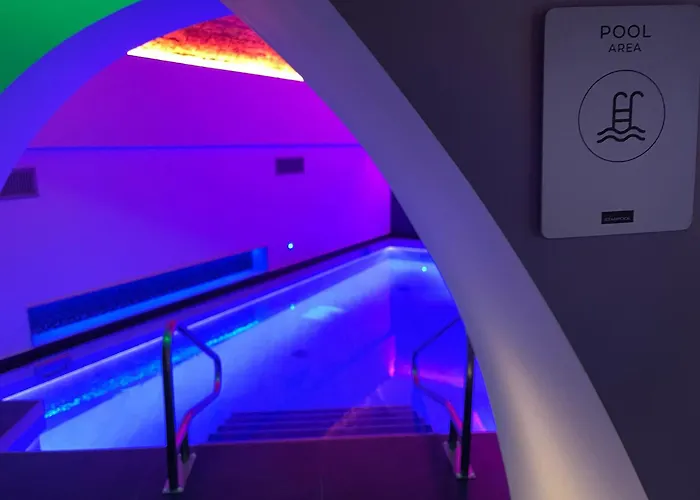 One Boutique & Spa (Adults Only)