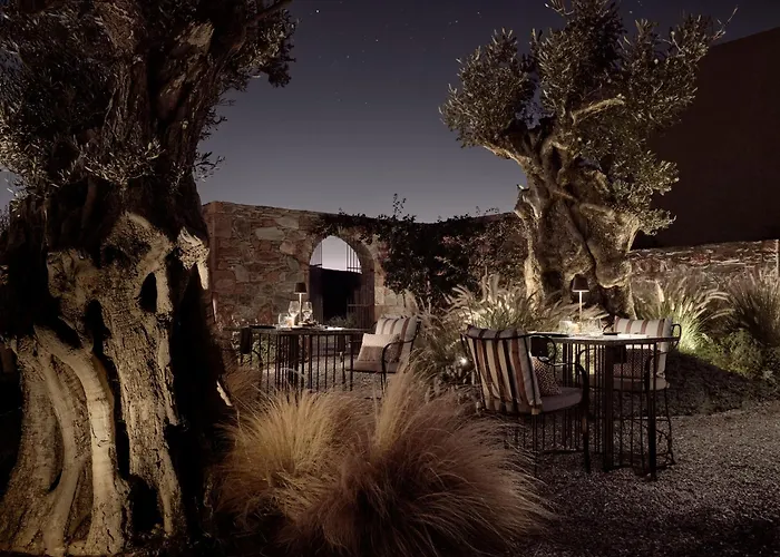 Acro Suites - A Wellbeing Resort (Adults Only)
